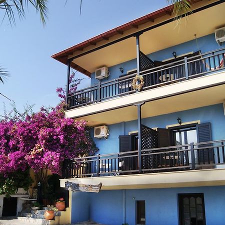 Dominici Hotel Ammouliani Exterior foto
