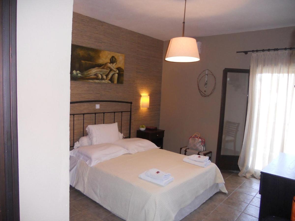 Dominici Hotel Ammouliani Cameră foto